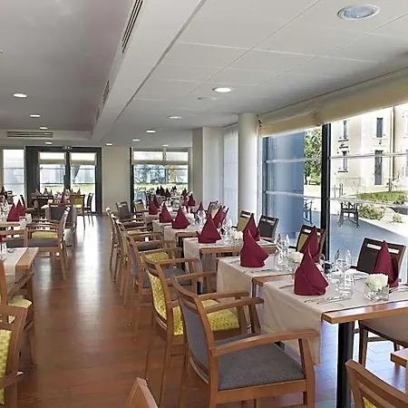 多米蒂城堡公寓式酒店