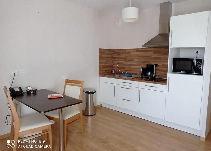 Domitys Le Château Des Plans 3* Parthenay