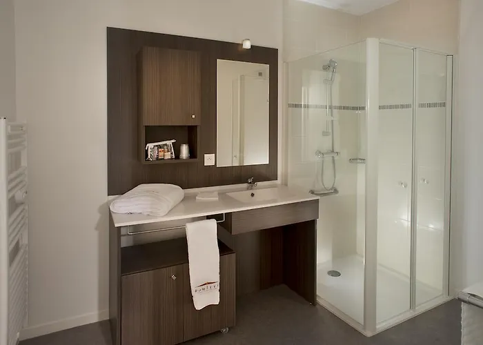 Domitys Le Château Des Plans 3*